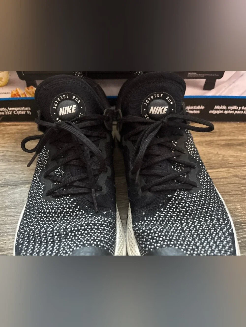 Nike Joyride Run FK Flyknit Black White men’s Sz 10 Running Shoes
